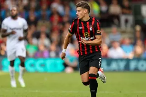 ميلوس كيركيز يلفت أنظار كبار أوروبا.. وقرار حاسم عقب نهاية الموسم